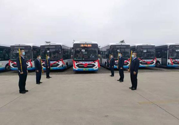 洋浦新形象公交車出發(fā)啦！